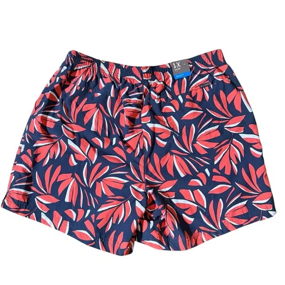 Columbia Women's Navy and Red Leaf Pattern Shorts - Picture 4 of 6